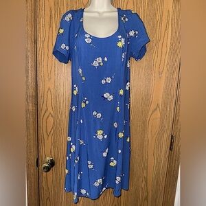 Women’s Old Navy Spring Floral Flowing Bright Dress Size Medium